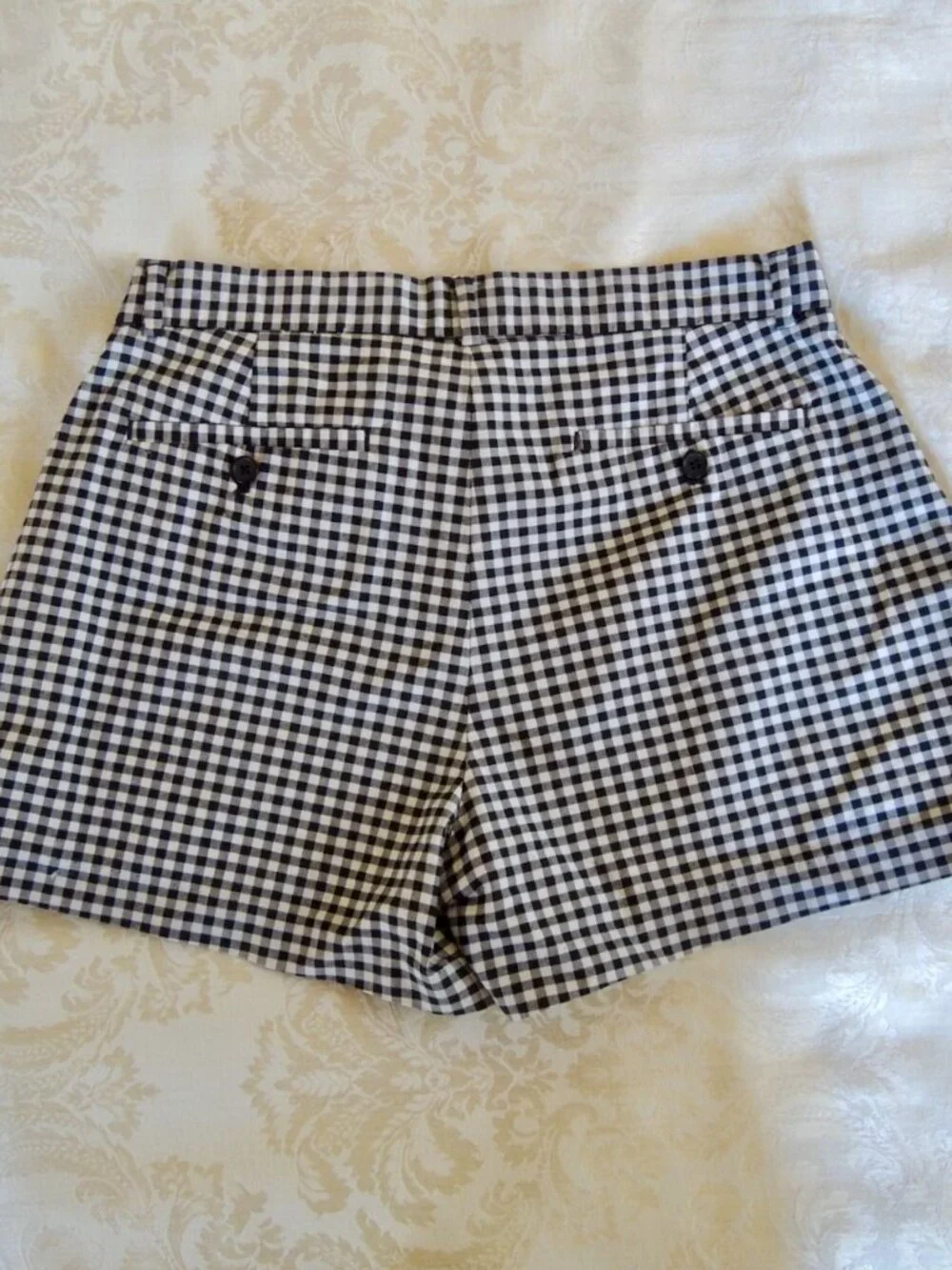 Banana Republic Black & White Gingham Stretch Cotton Tie Shorts 10